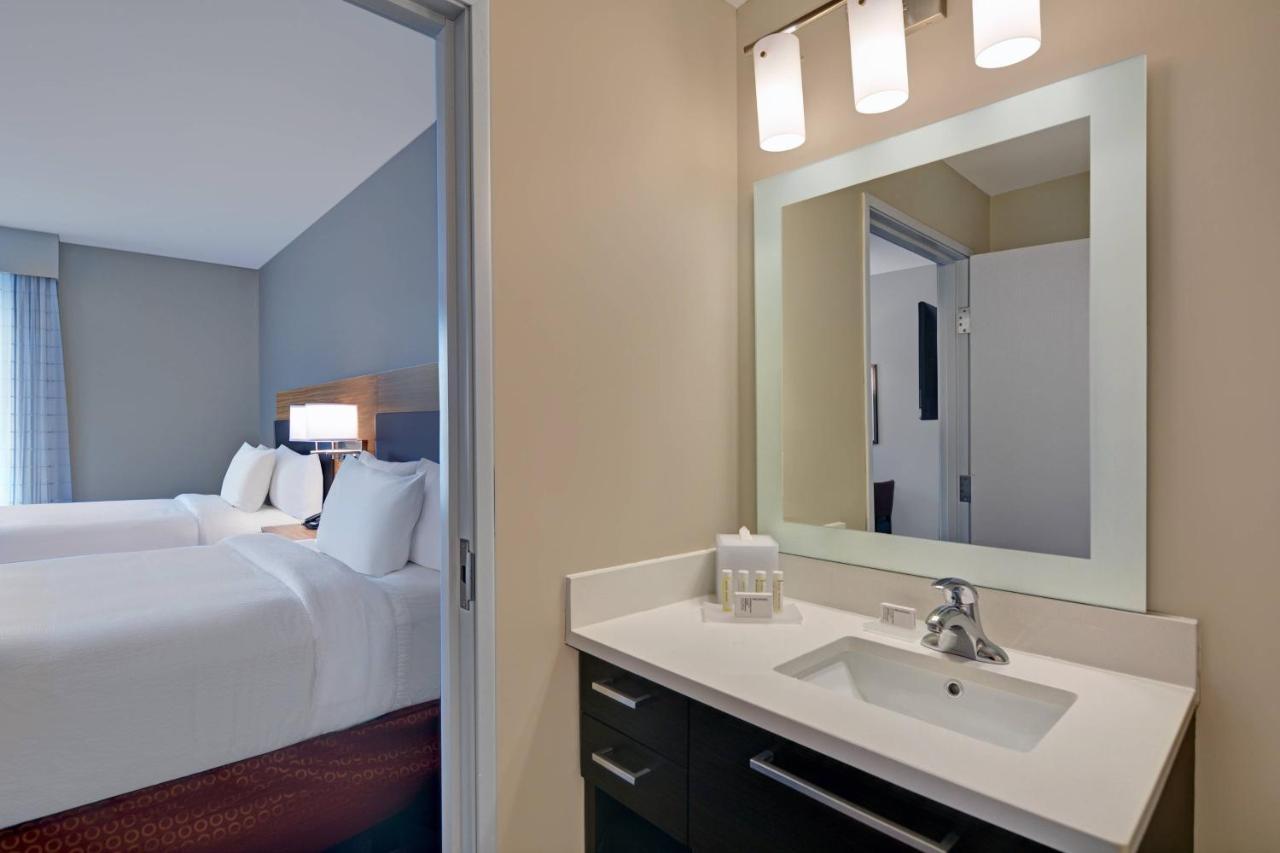 Towneplace Suites By Marriott Indianapolis Downtown Exterior photo