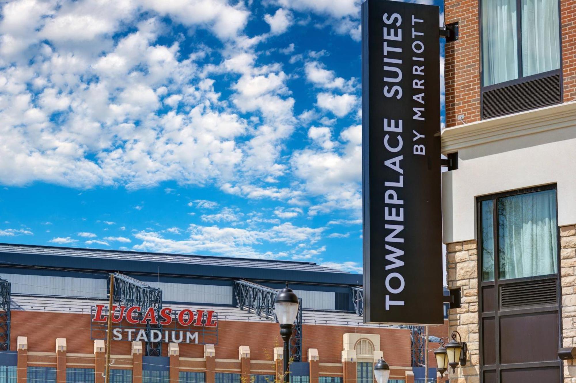 Towneplace Suites By Marriott Indianapolis Downtown Exterior photo